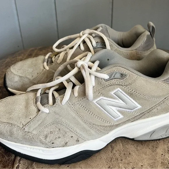 New Balance Shoes New Balance 623 Everyday Suede Trainers
